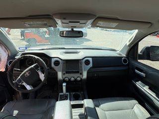 2015 Toyota Tundra SR5 5.7L V8 - Interior Front Seat Image